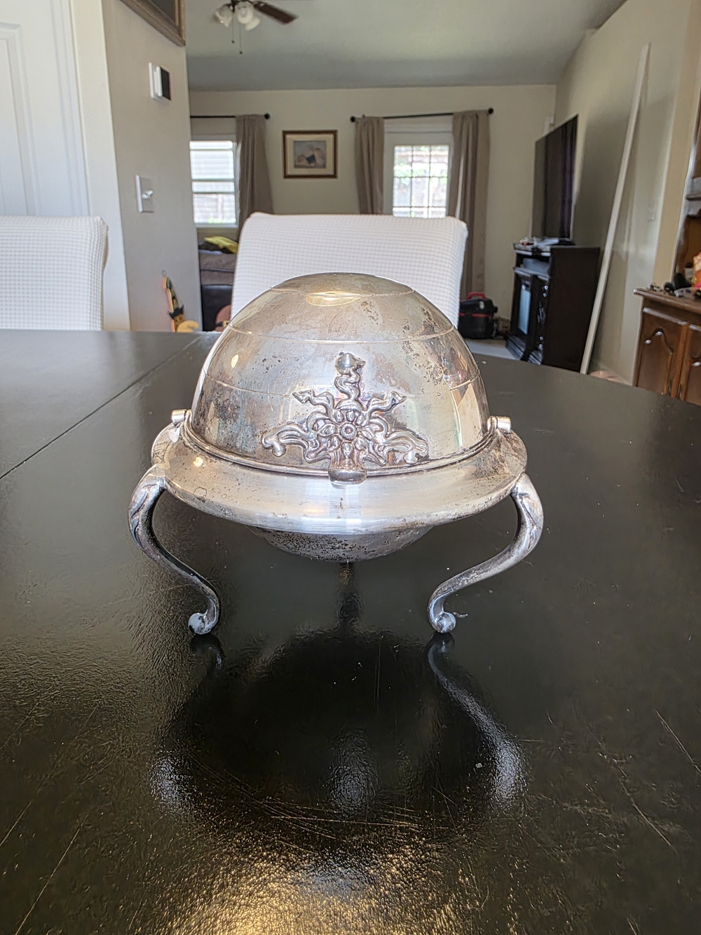Vintage Silverplate Sheridan Silver Co Roll Top Butter/Cheese Dish With Glass